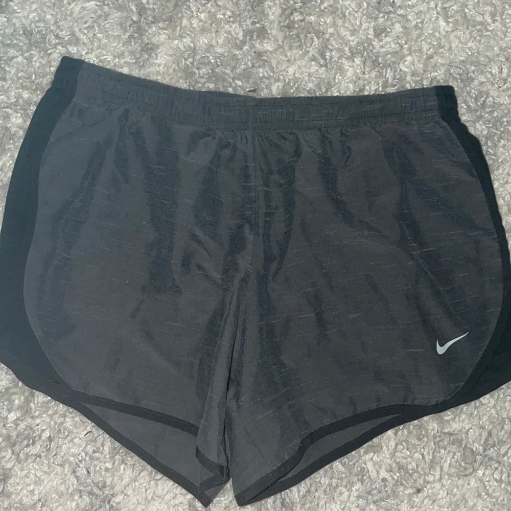 Nike shorts Like new
